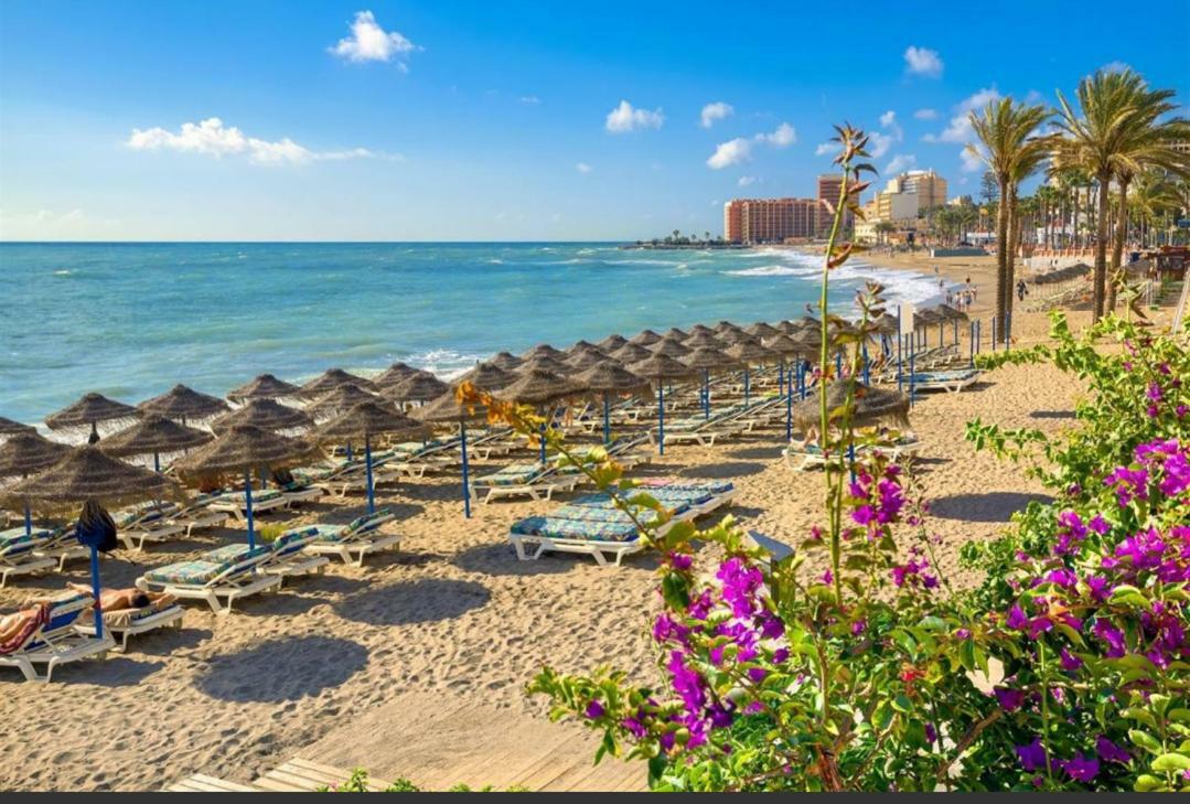 Atico 3 Habitaciones Benalmadena Costa Con Jacuzzi Y Barbacoa Privado Eksteriør bilde