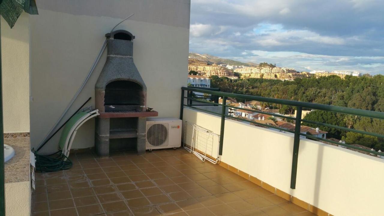 Atico 3 Habitaciones Benalmadena Costa Con Jacuzzi Y Barbacoa Privado Eksteriør bilde